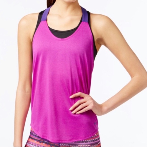 Nike Strappy Tank Green - Picture 8 of 9